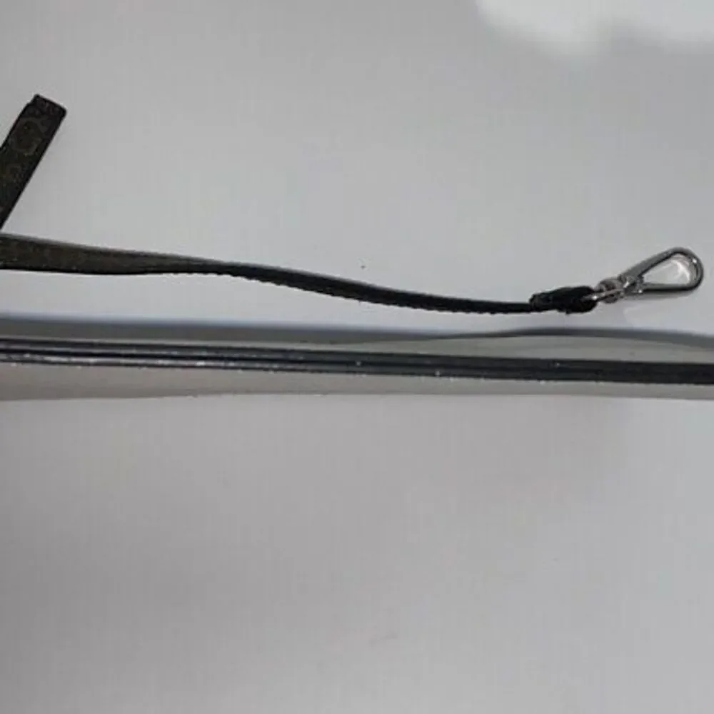 Guess Los Angeles Women's Gray Black‎ Monogram Trim Slim Wristlet